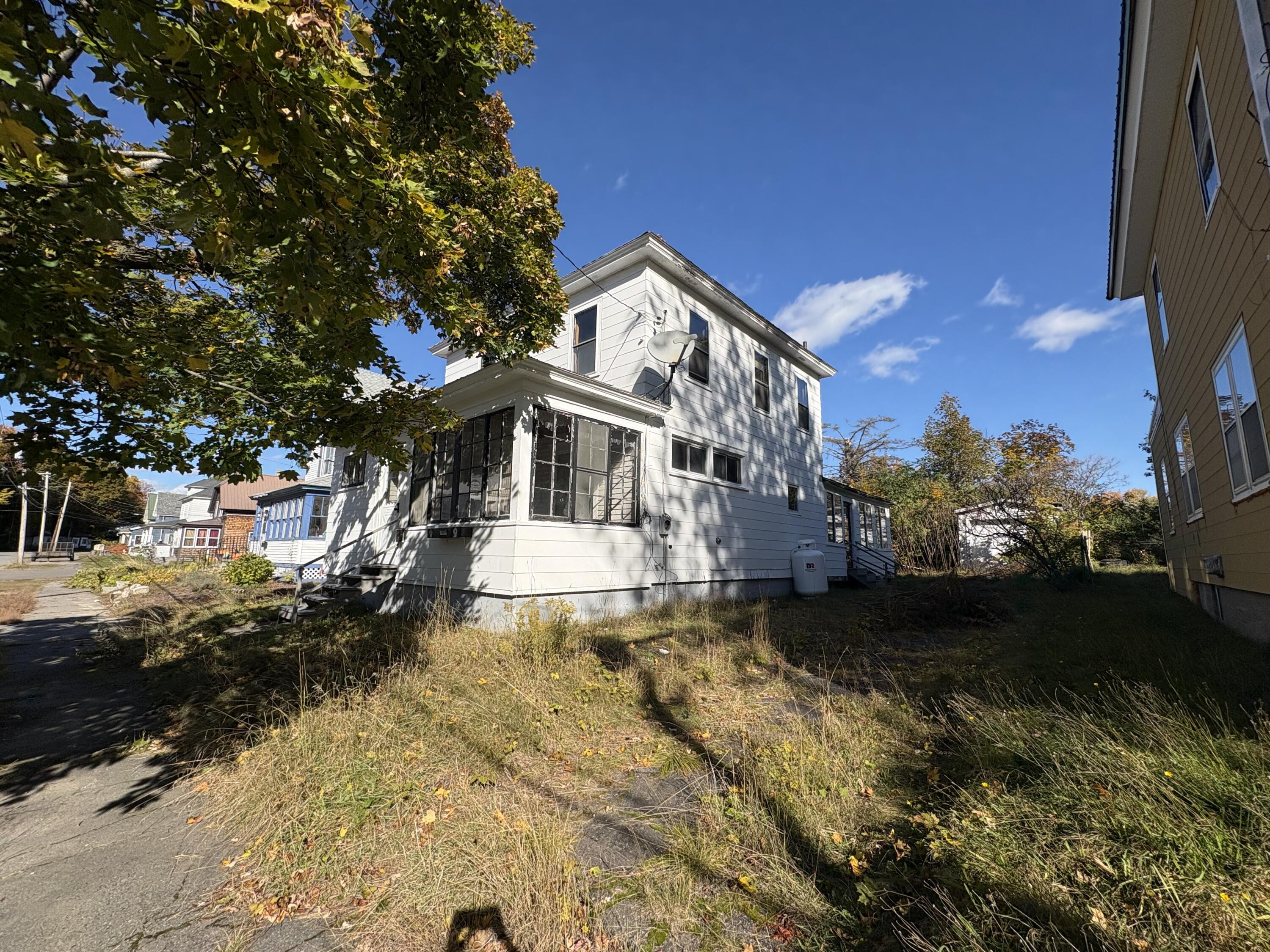 main property photo 44