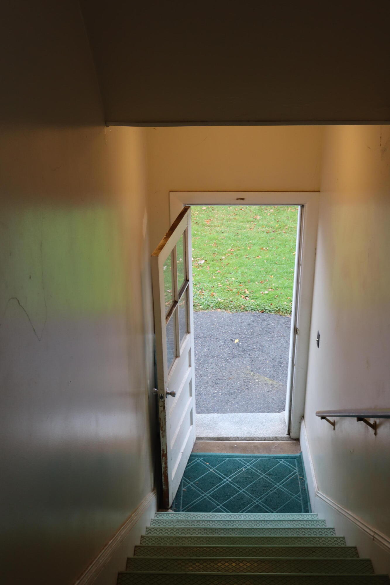 main property photo 12