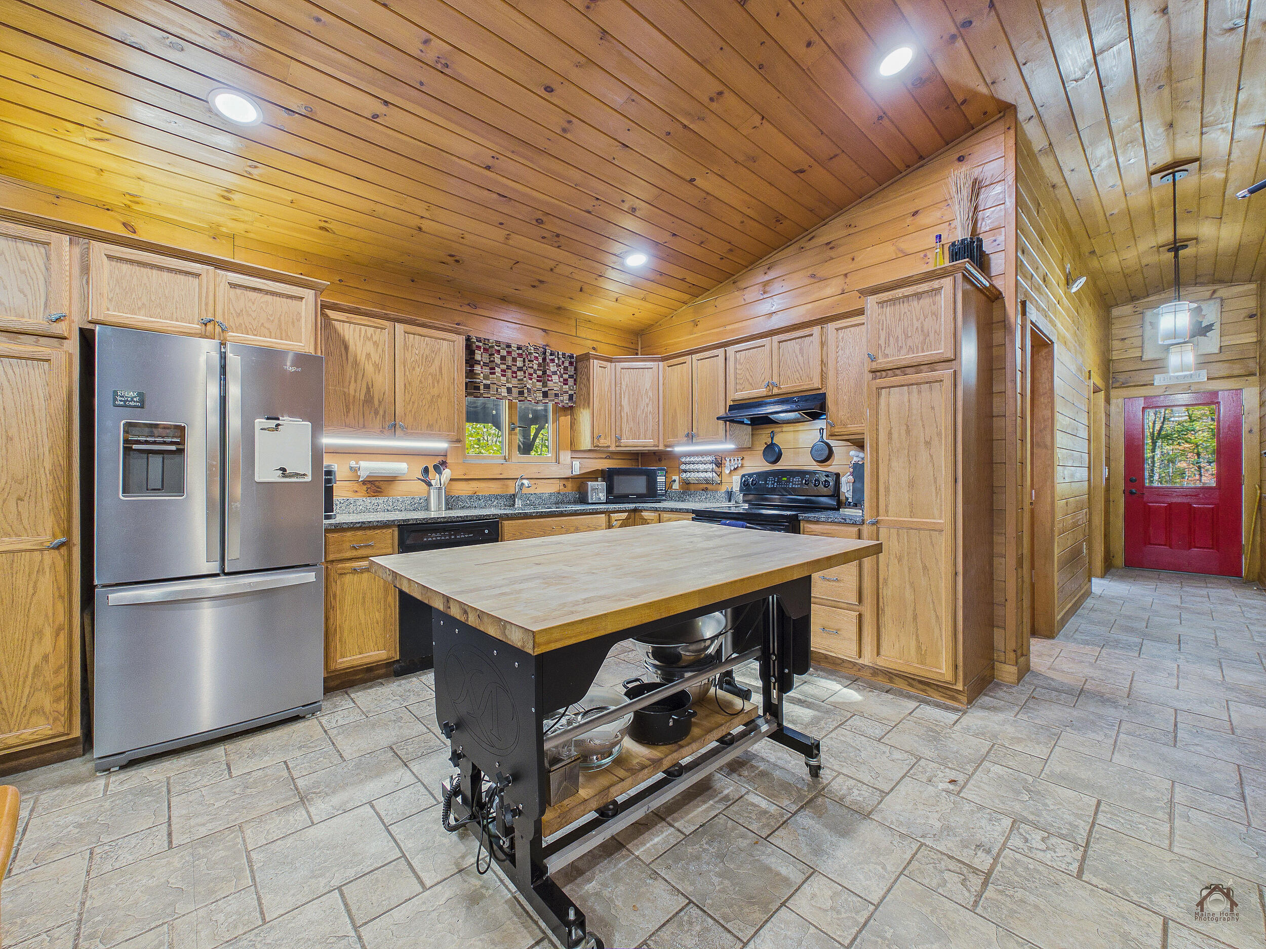 main property photo 38