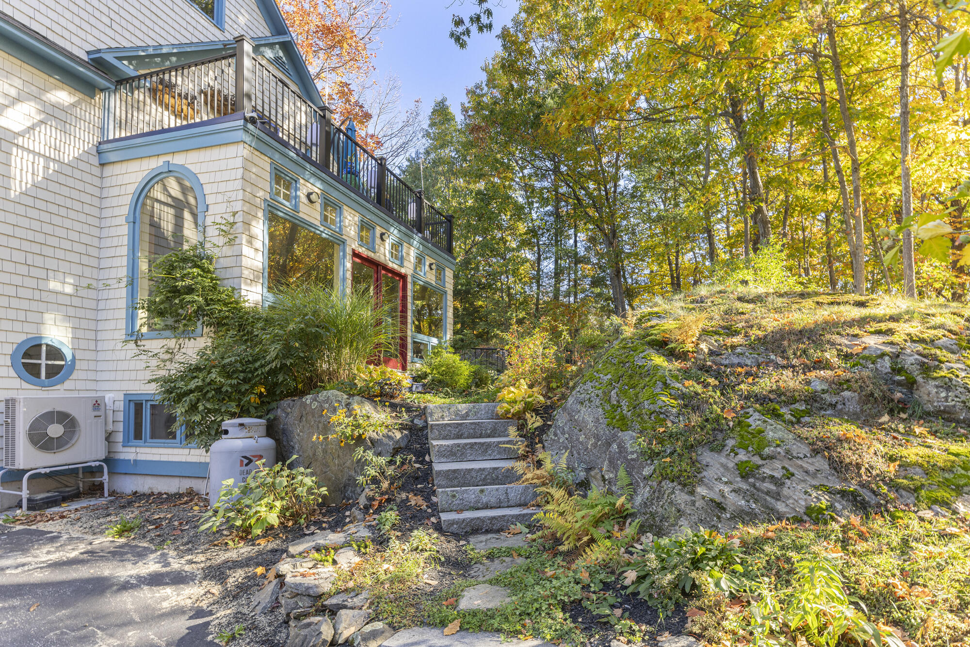 main property photo 42