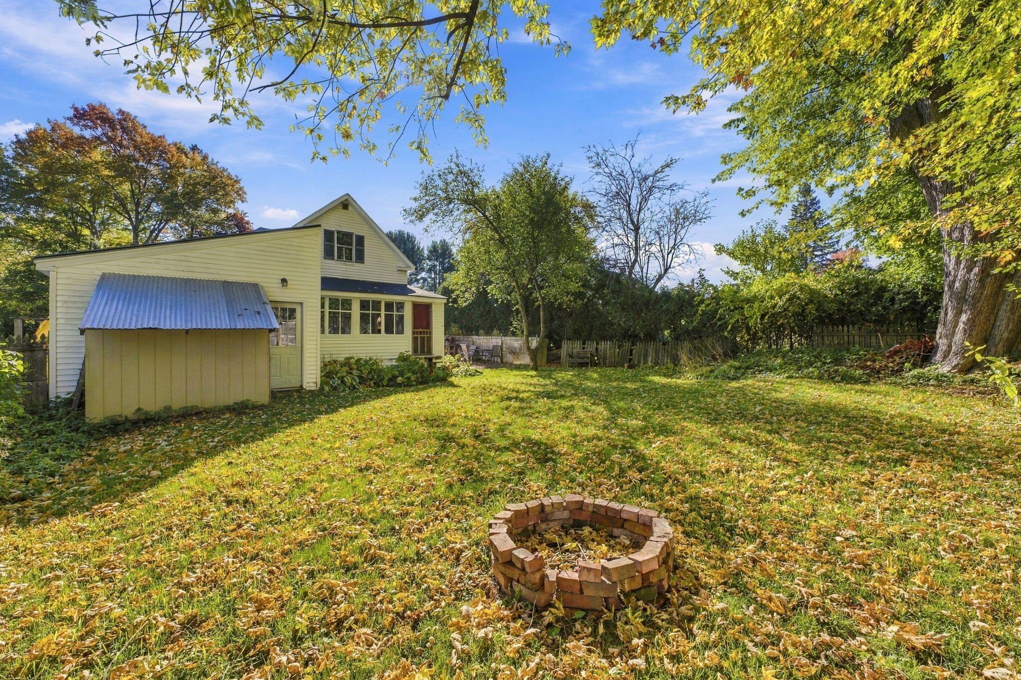main property photo 41