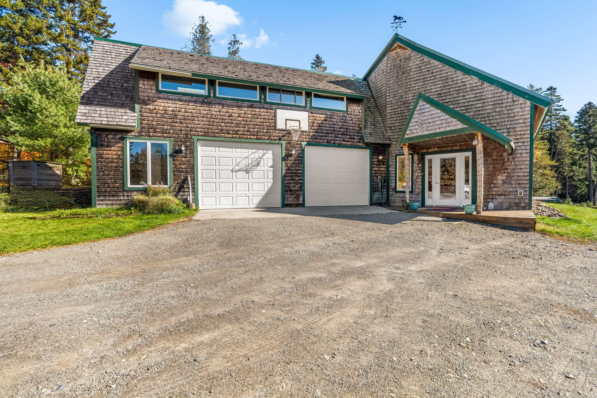 main property photo 24