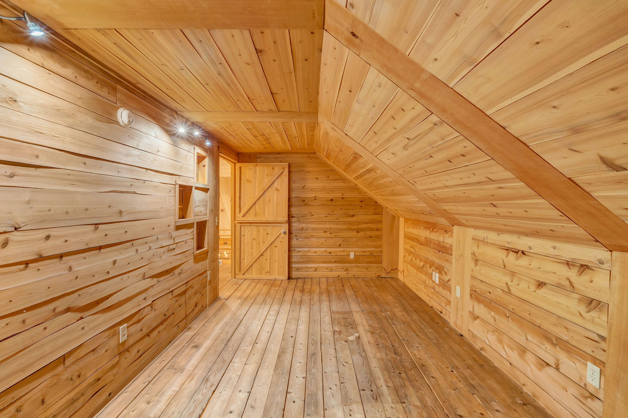 main property photo 62