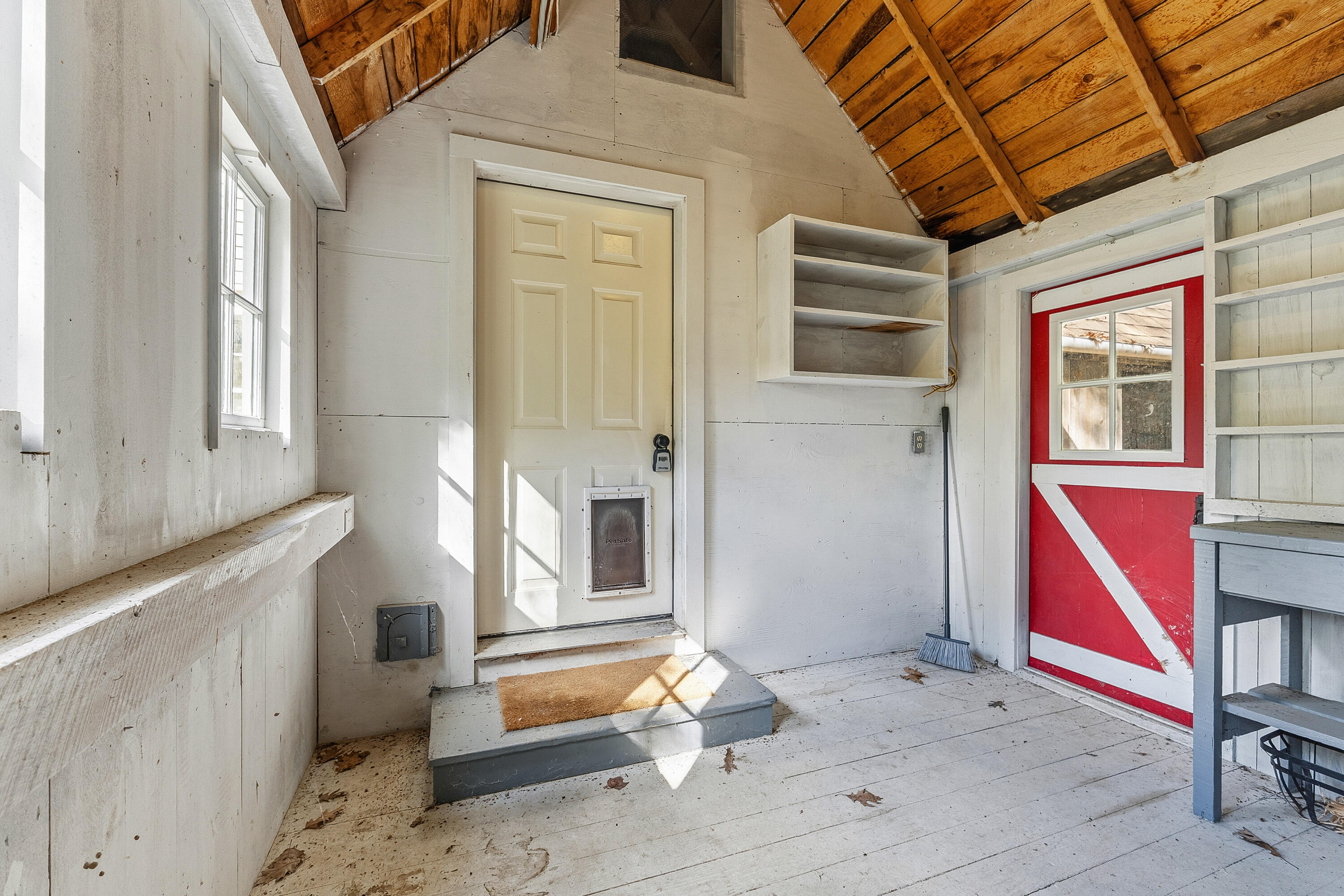 main property photo 48