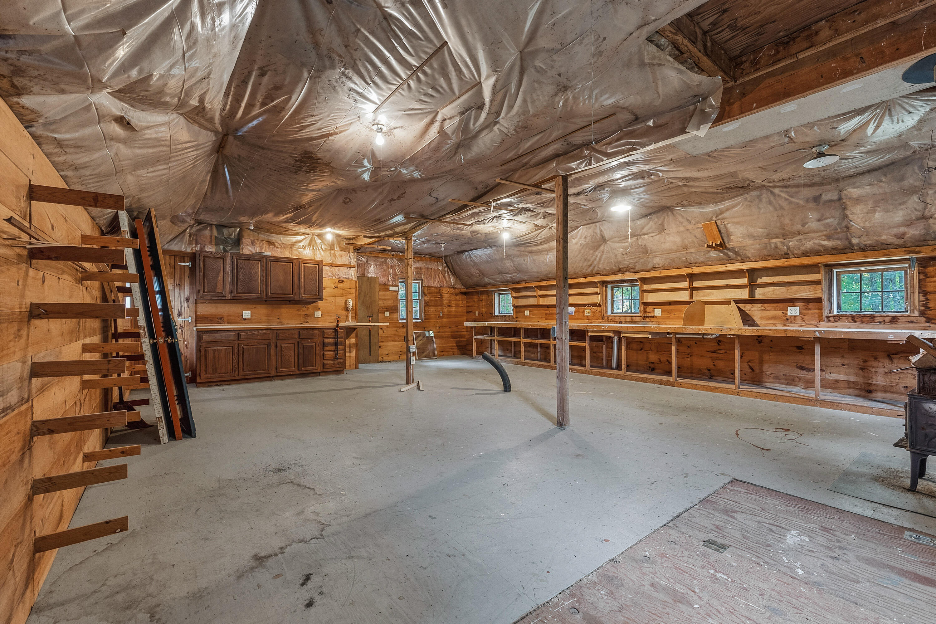 main property photo 59
