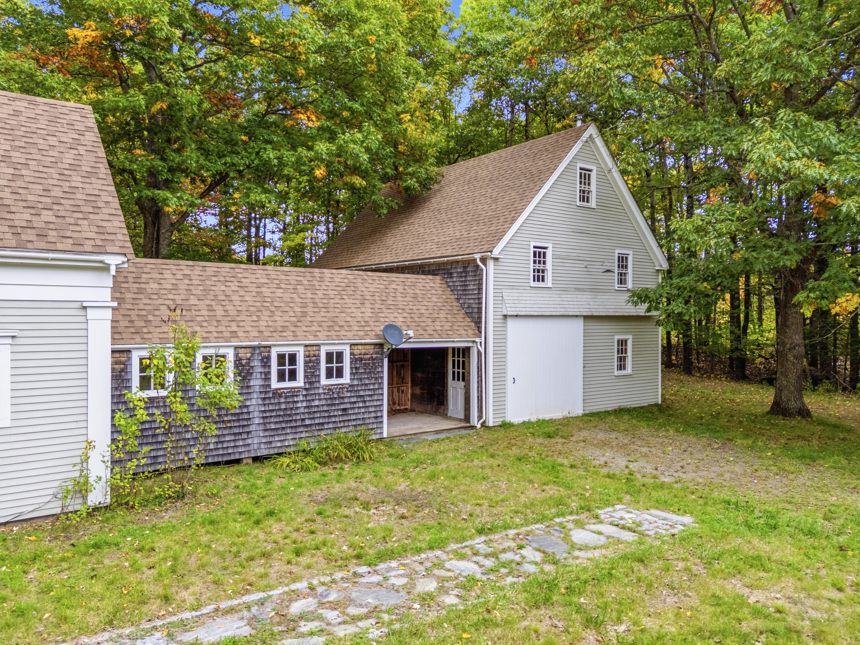 main property photo 63