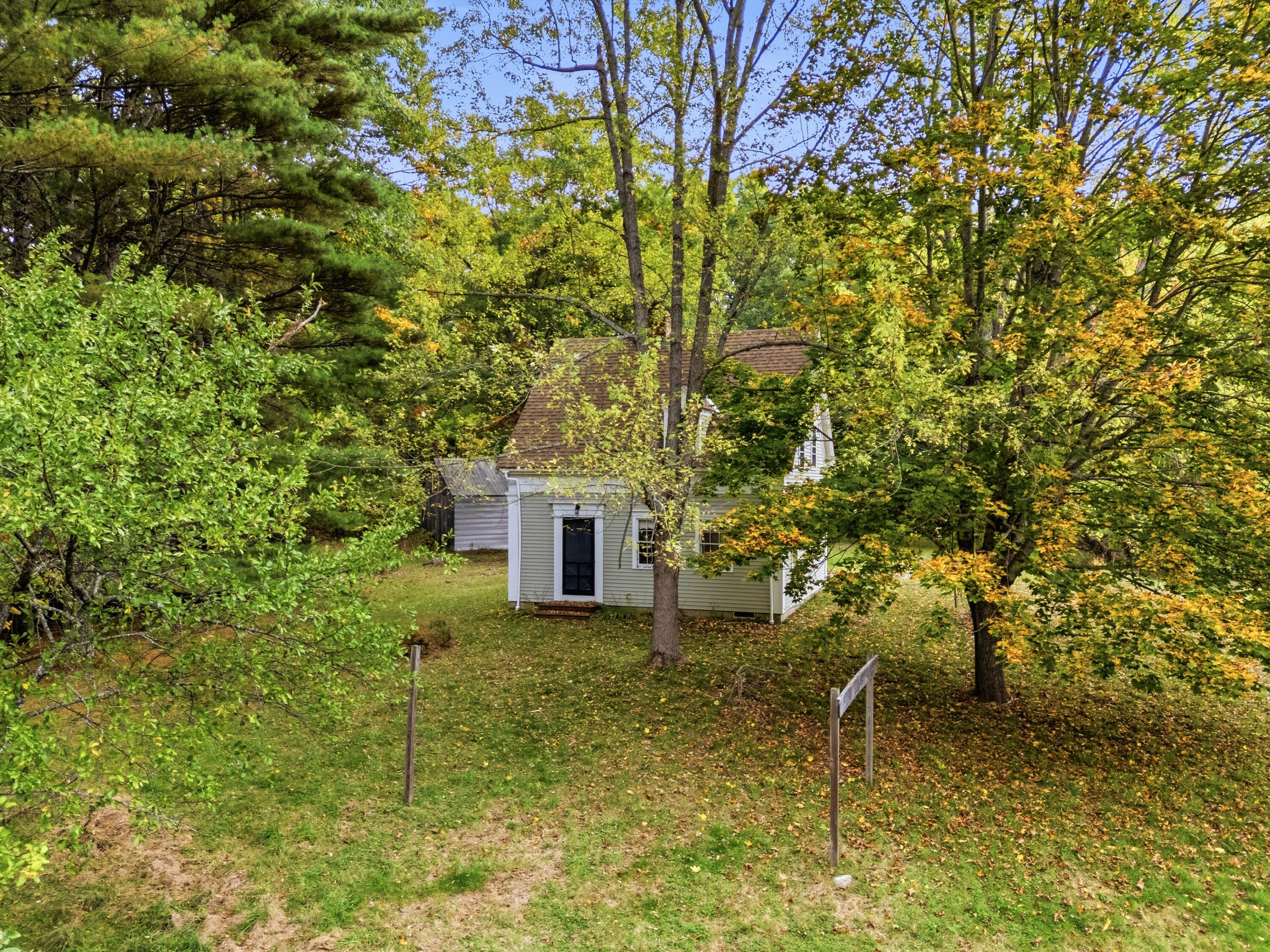 main property photo 75