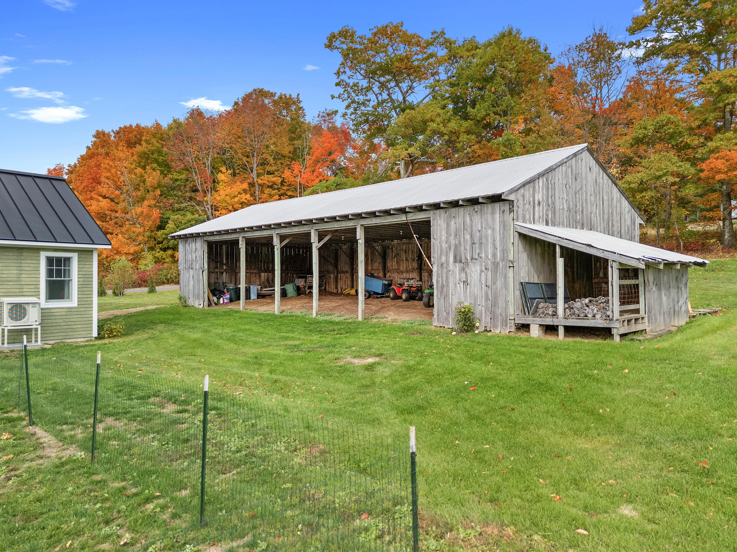 main property photo 25