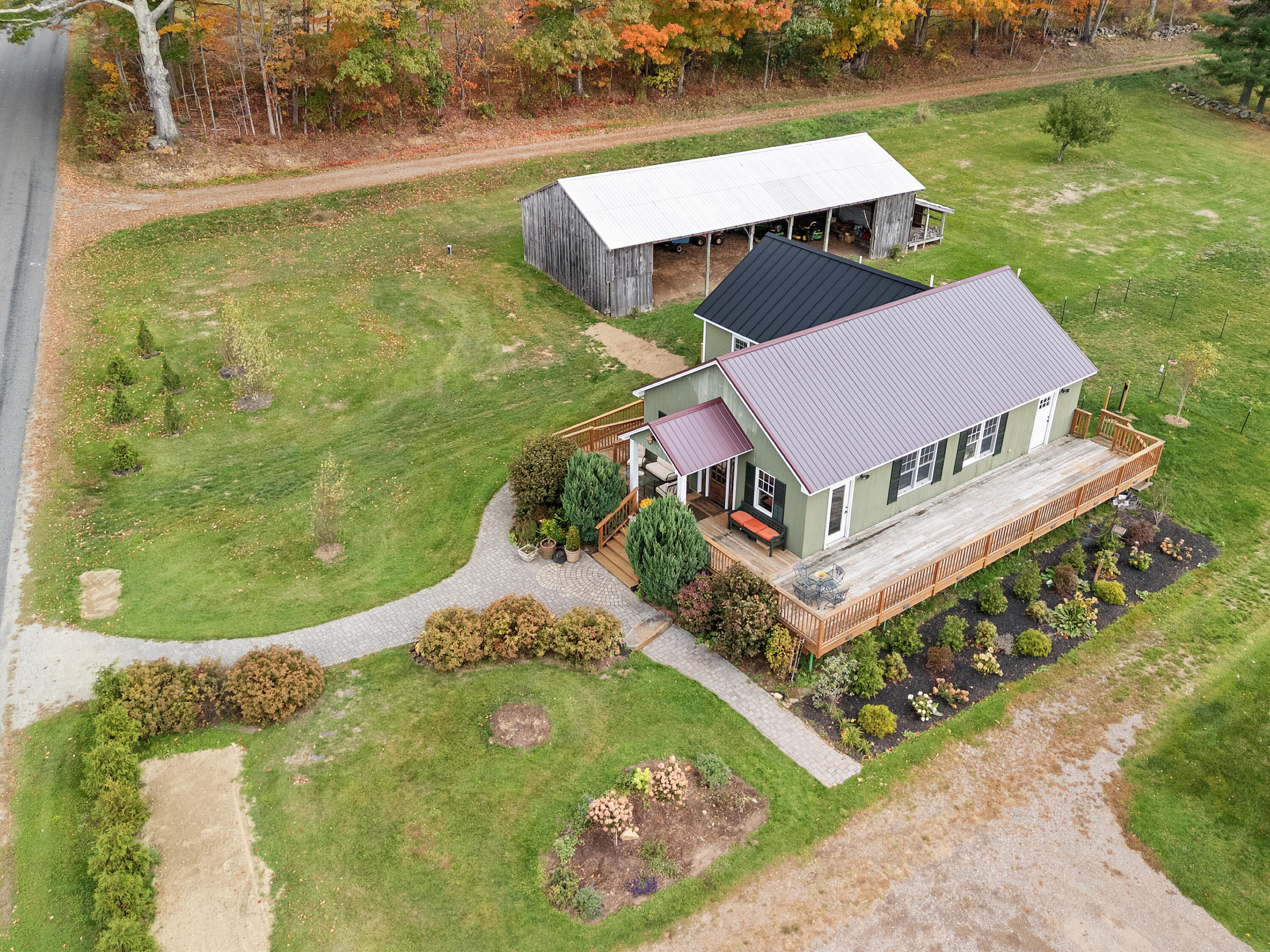 main property photo 26