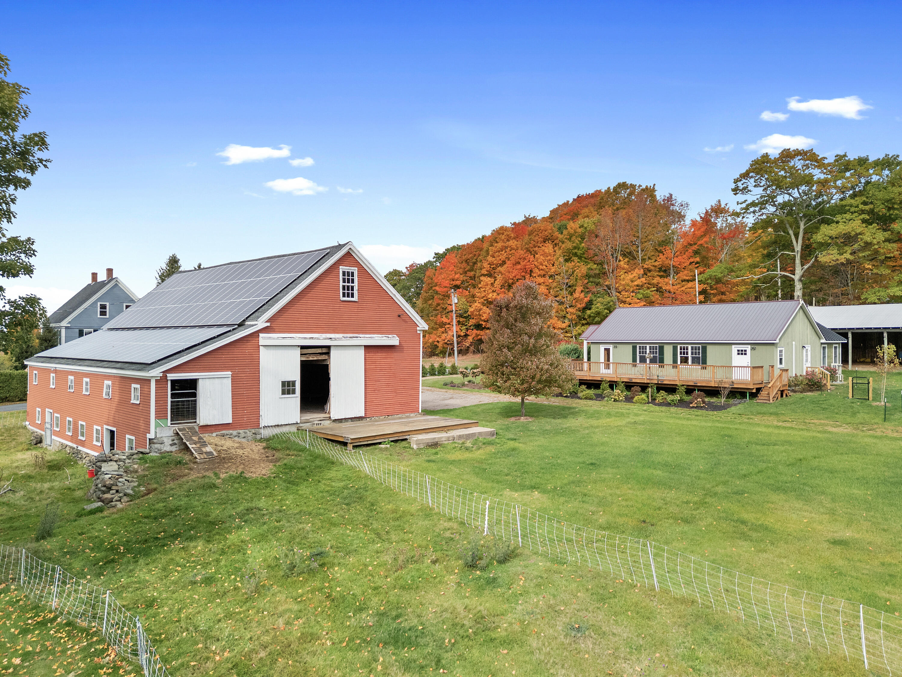 main property photo 27