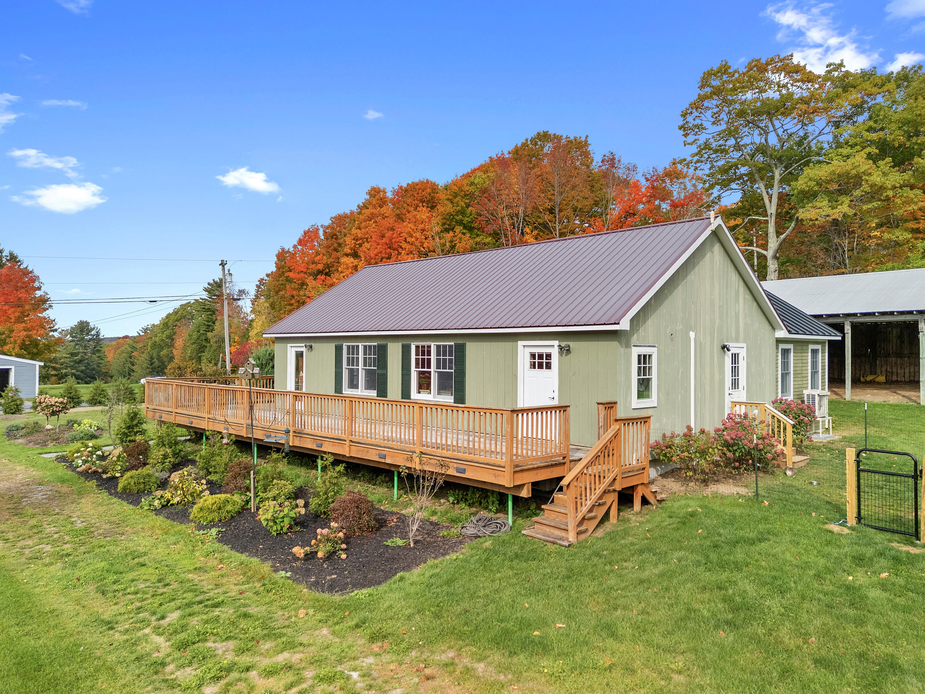 main property photo 38