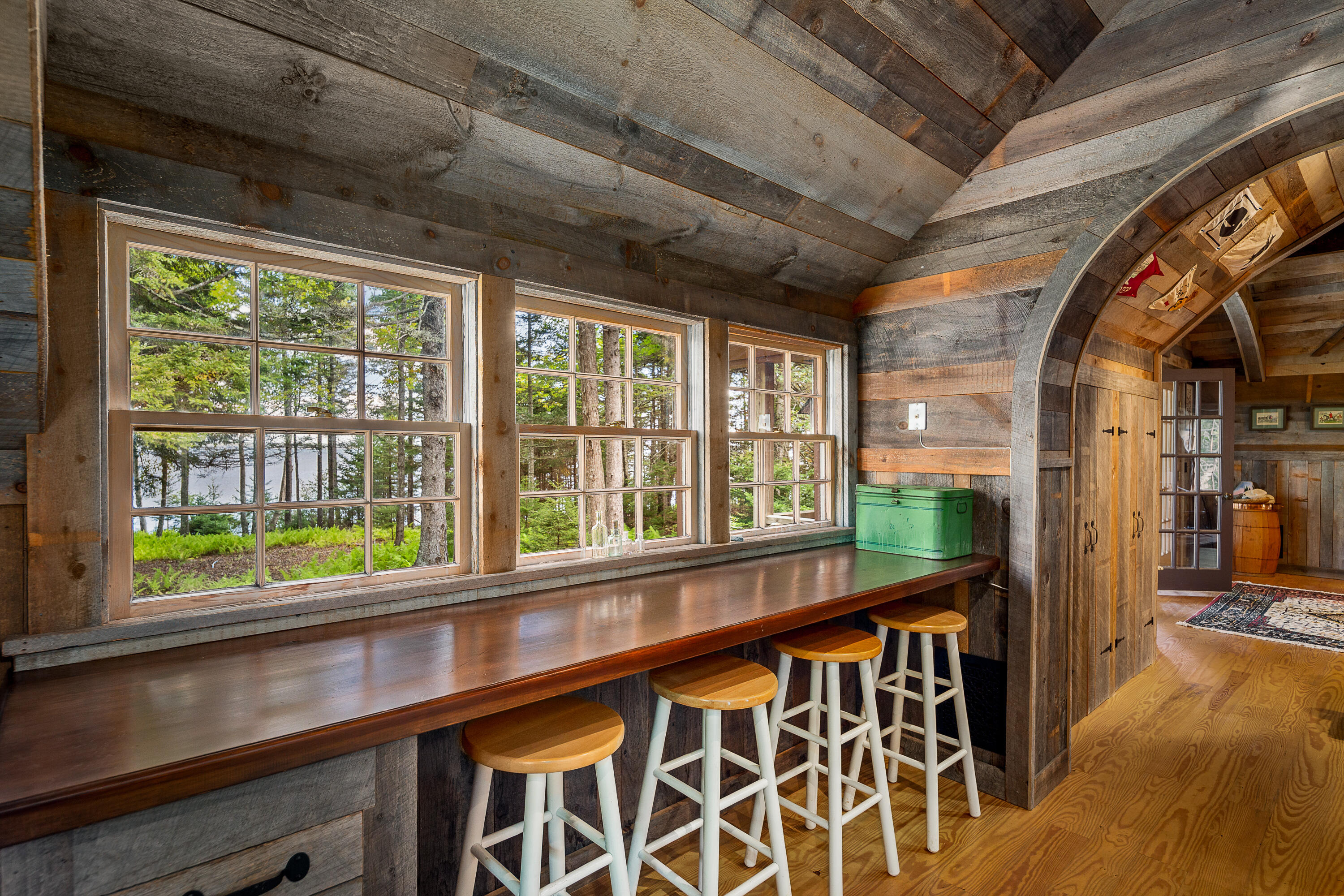 main property photo 40