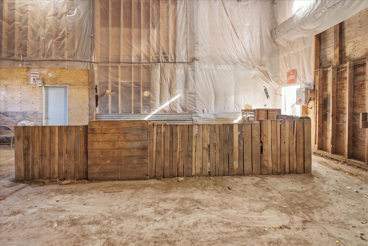 main property photo 57