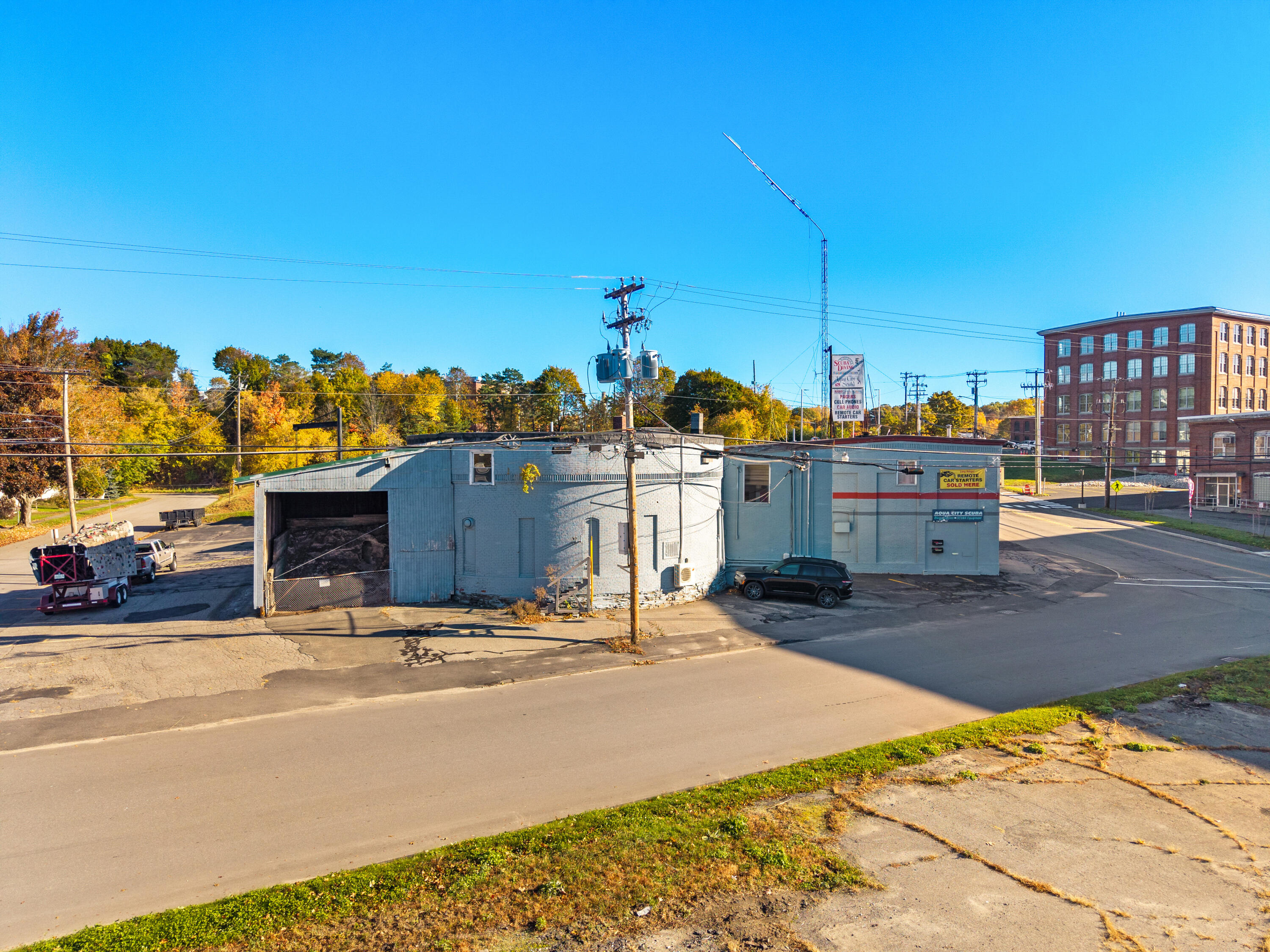 main property photo 10