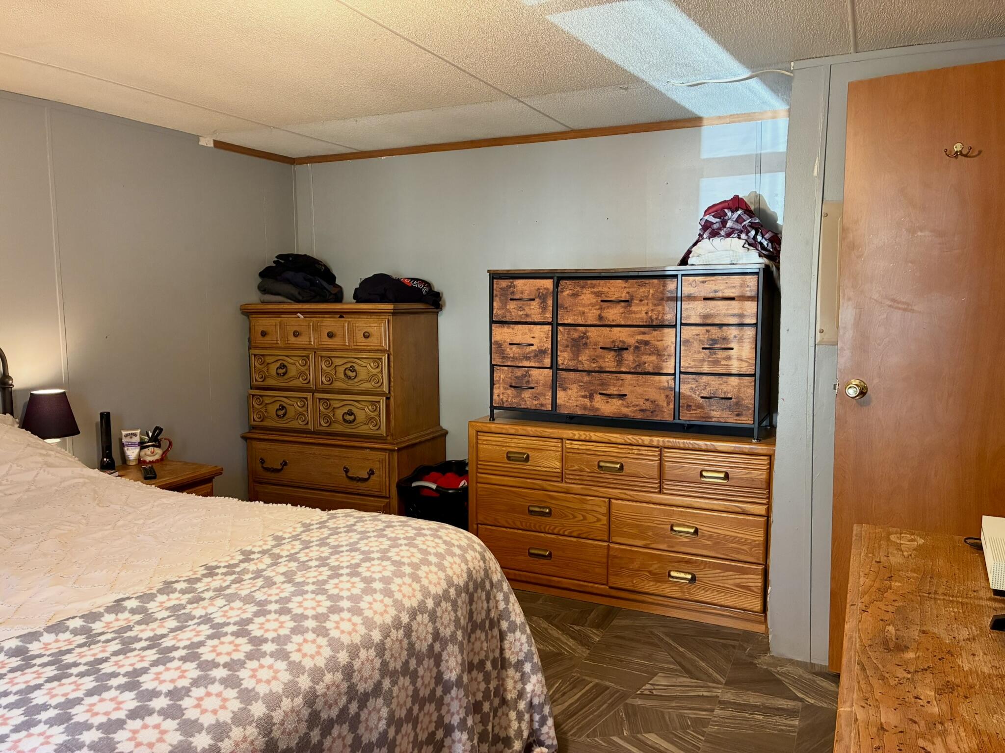 main property photo 19