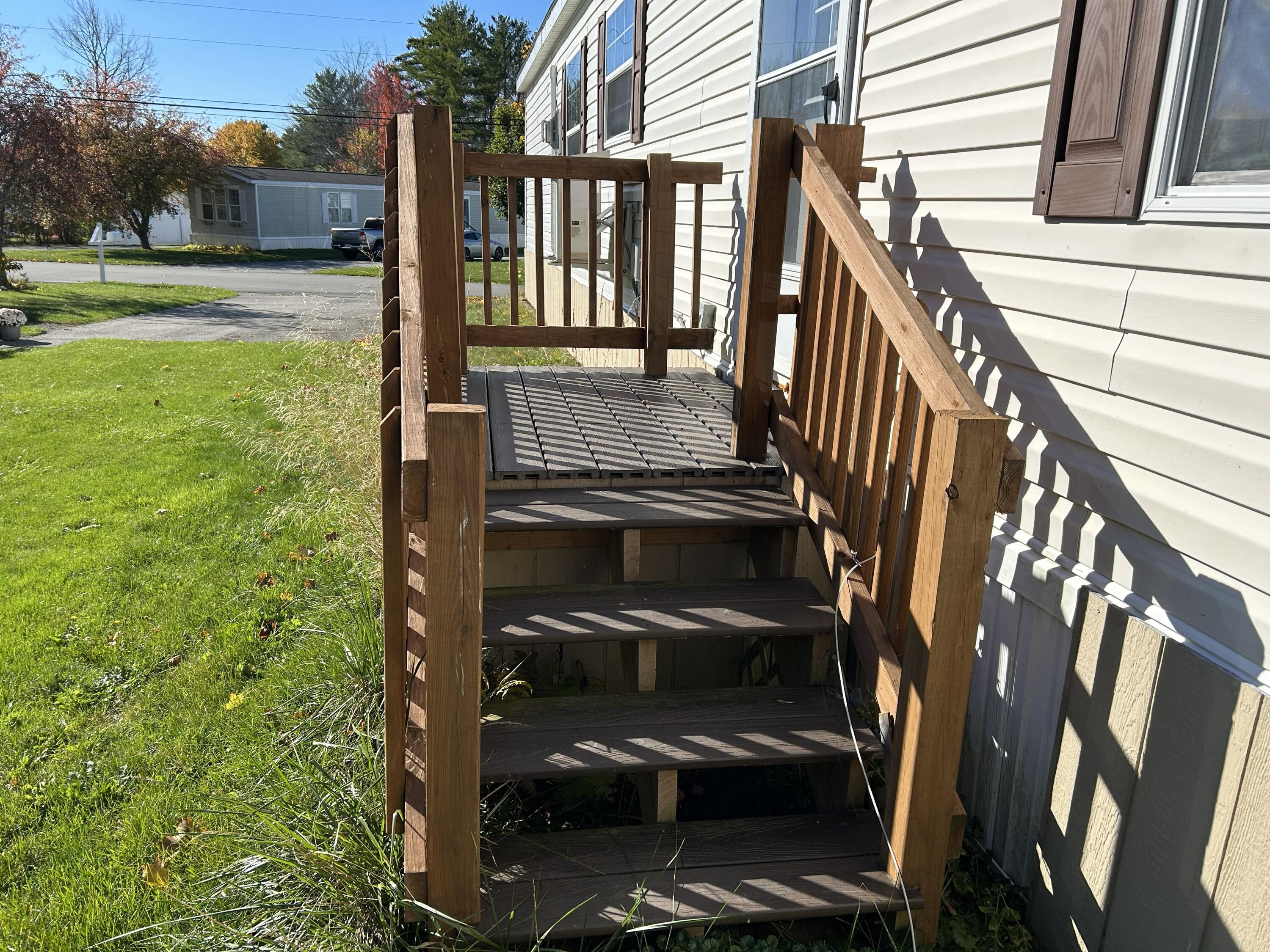 main property photo 32