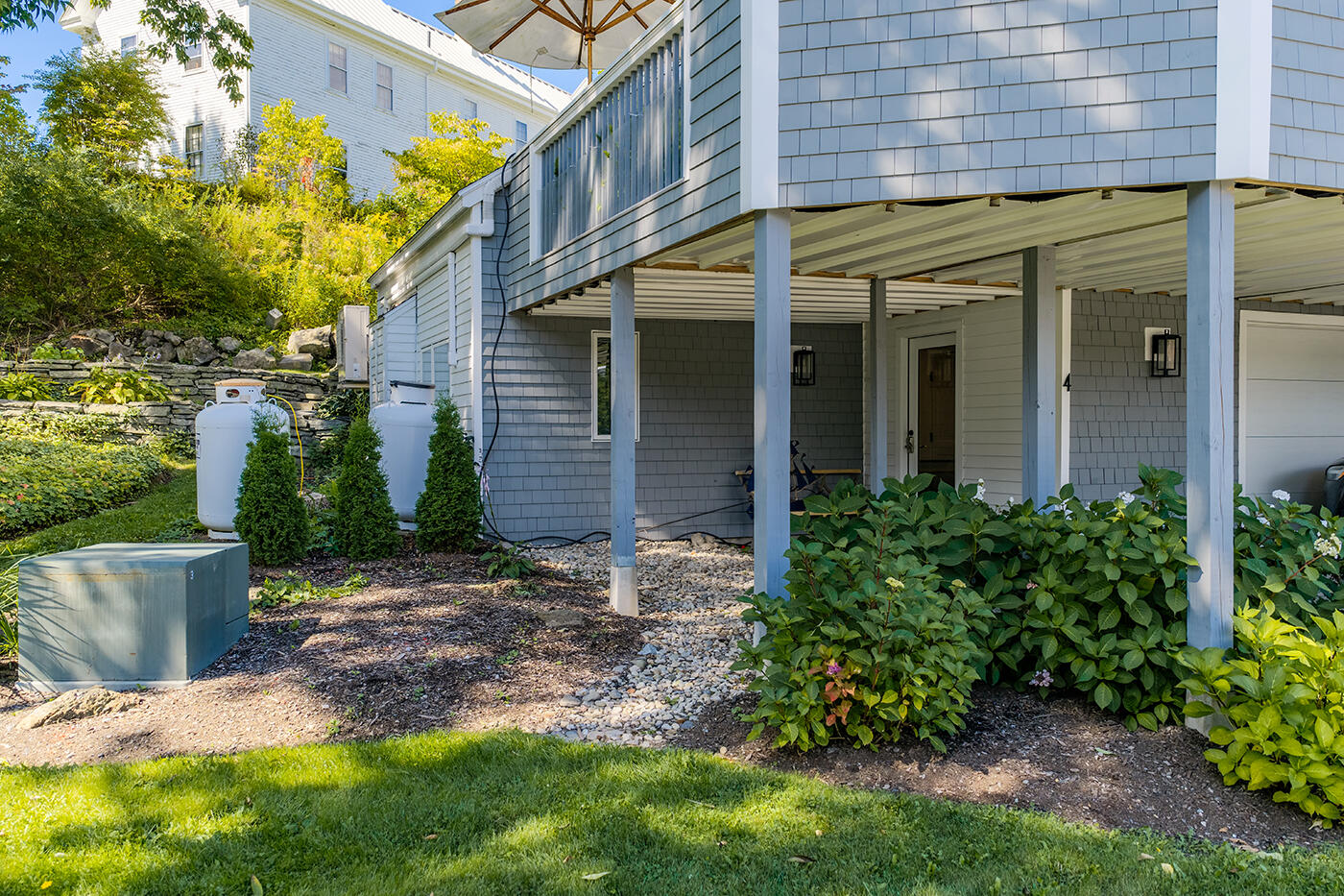 main property photo 65