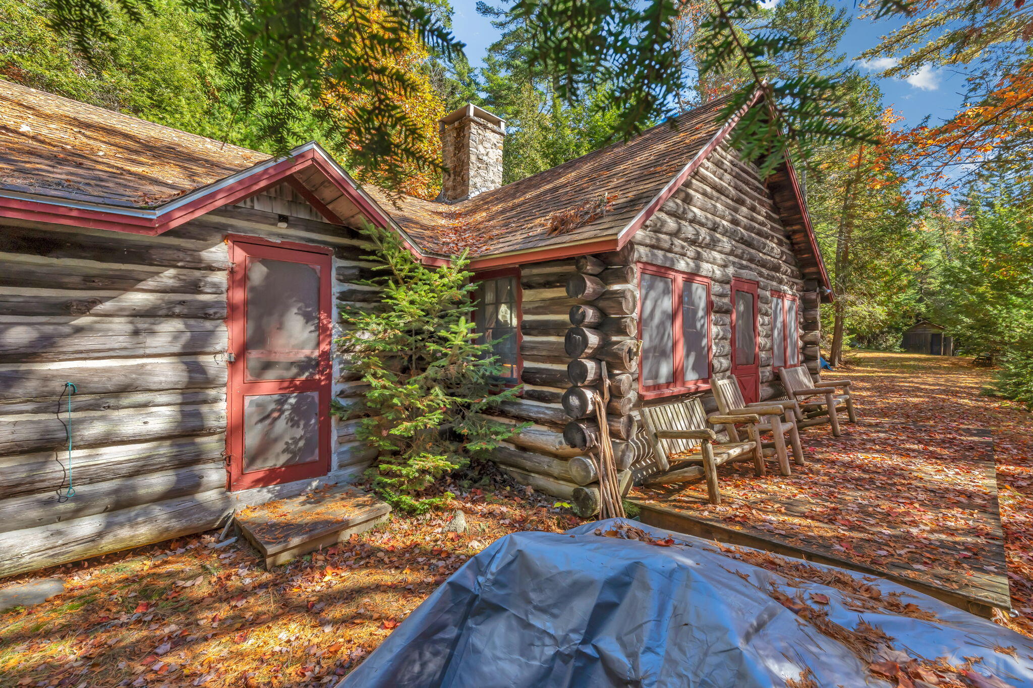 main property photo 27