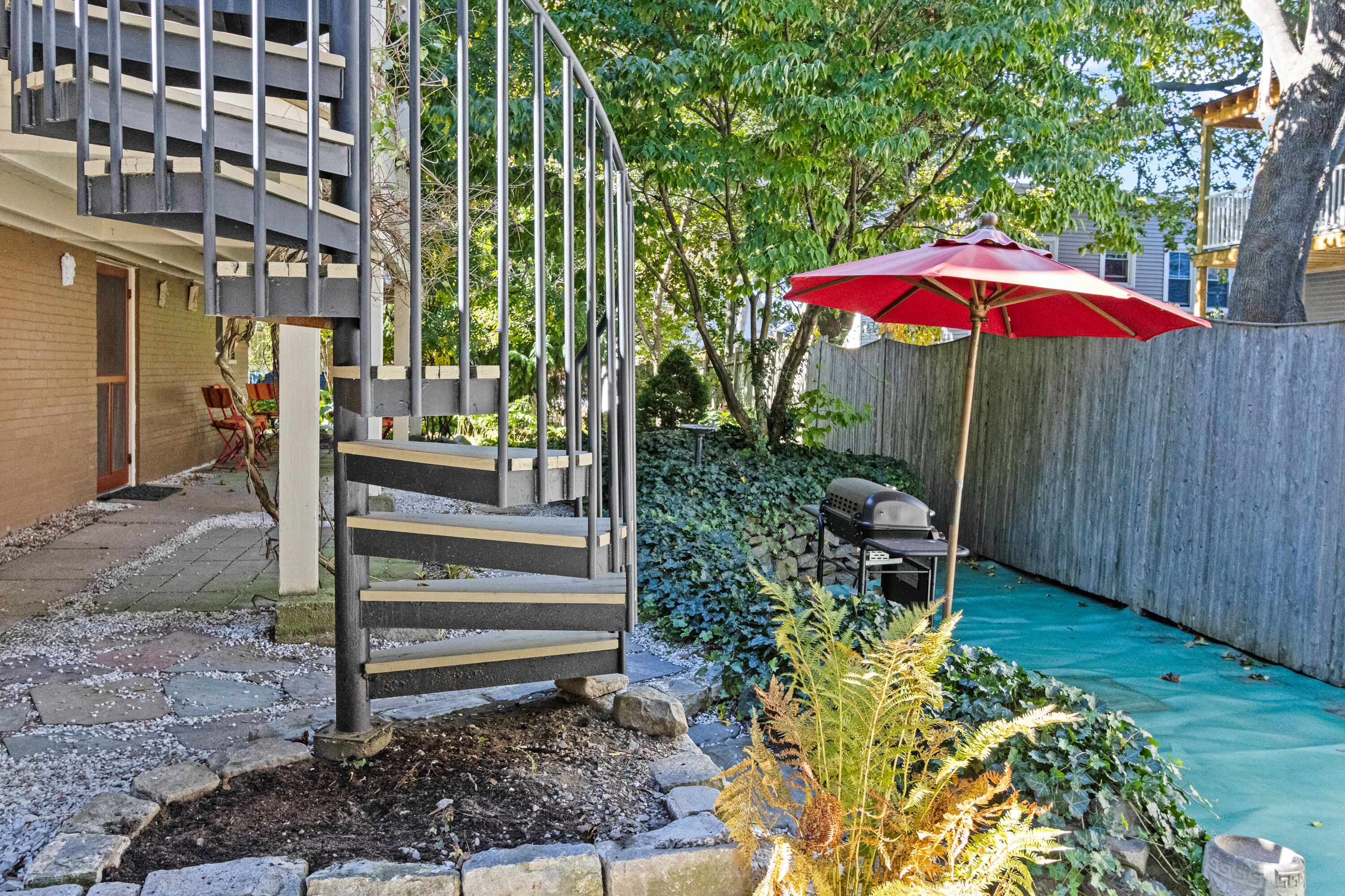 main property photo 111