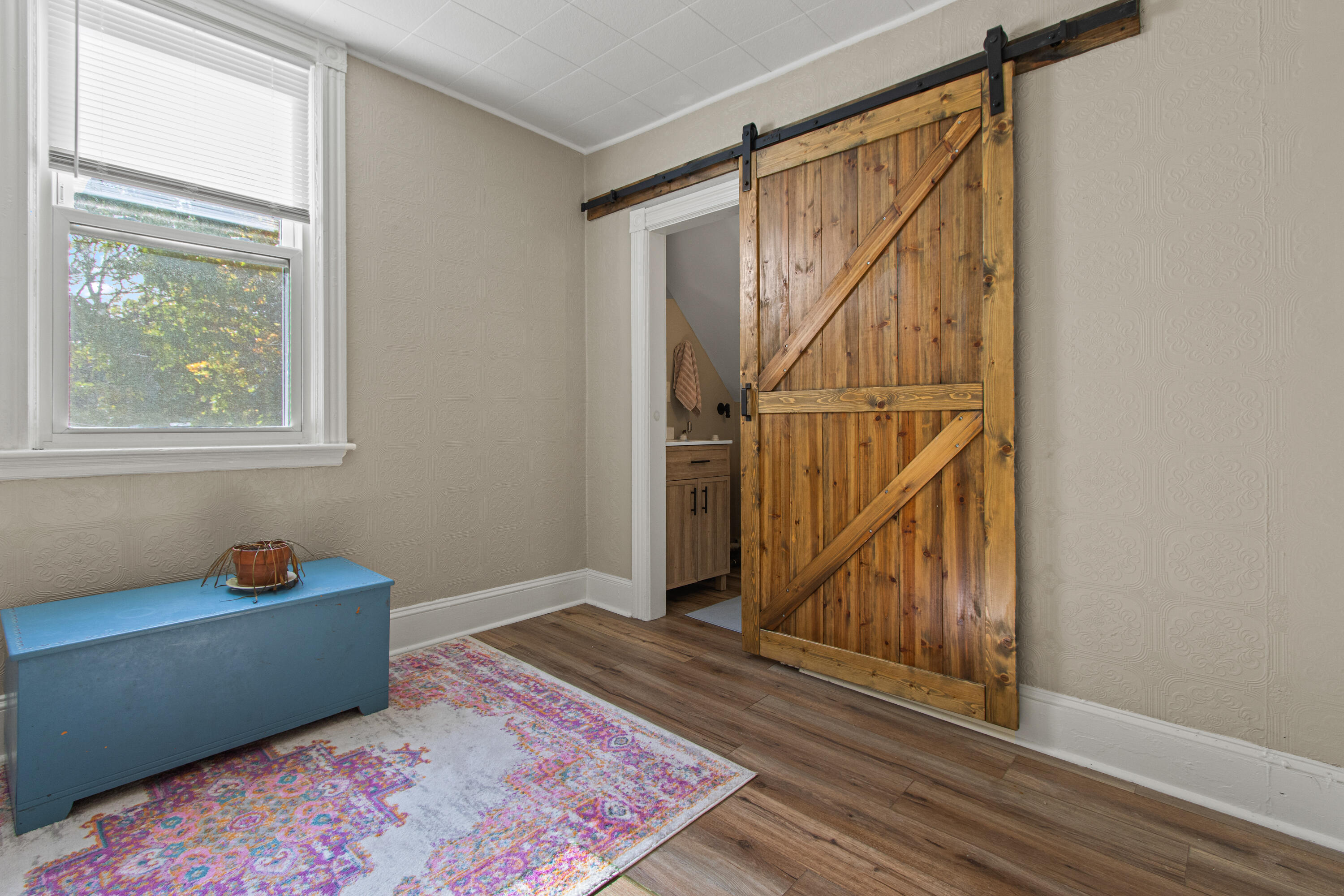 main property photo 82