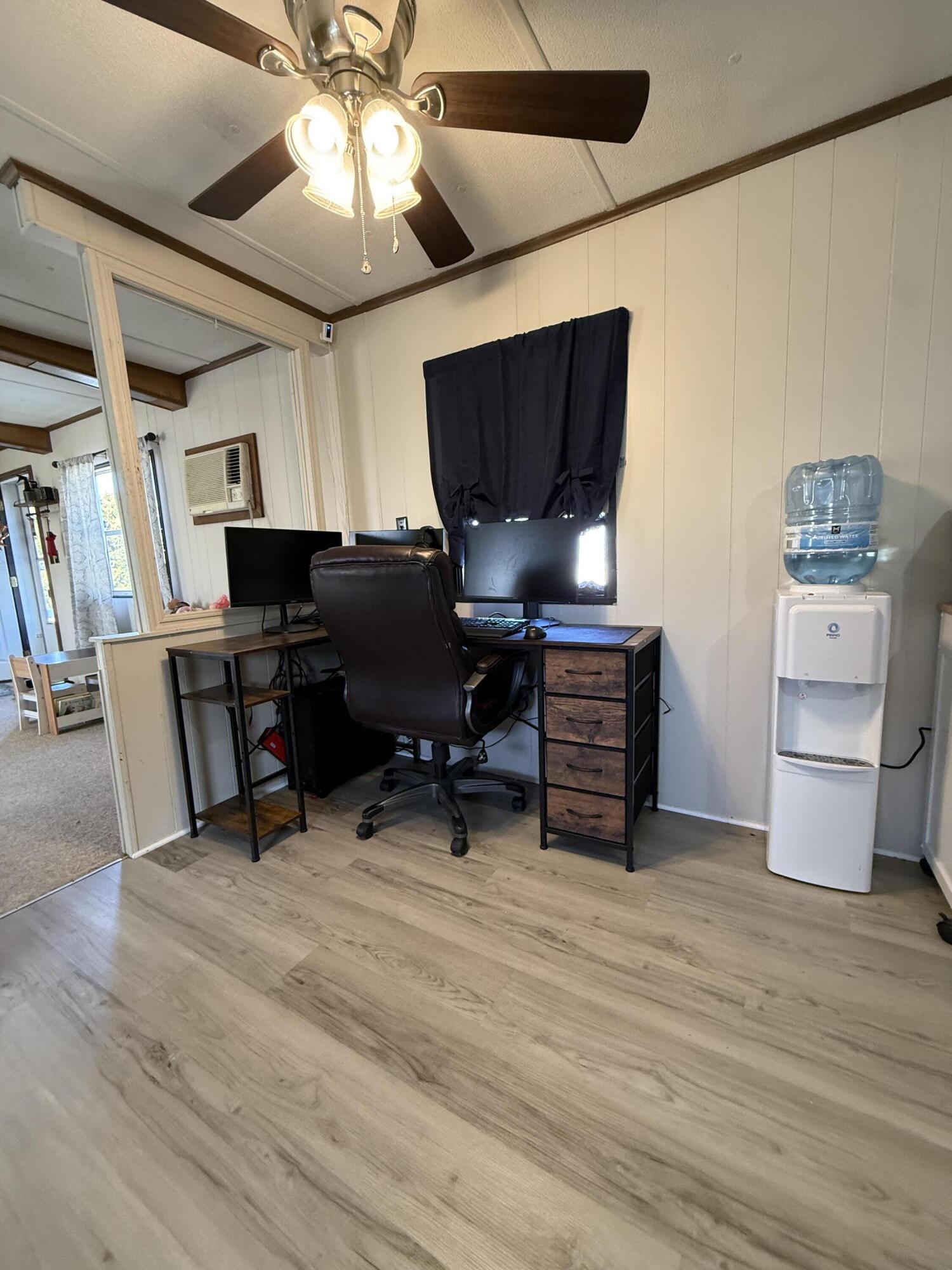 main property photo 18