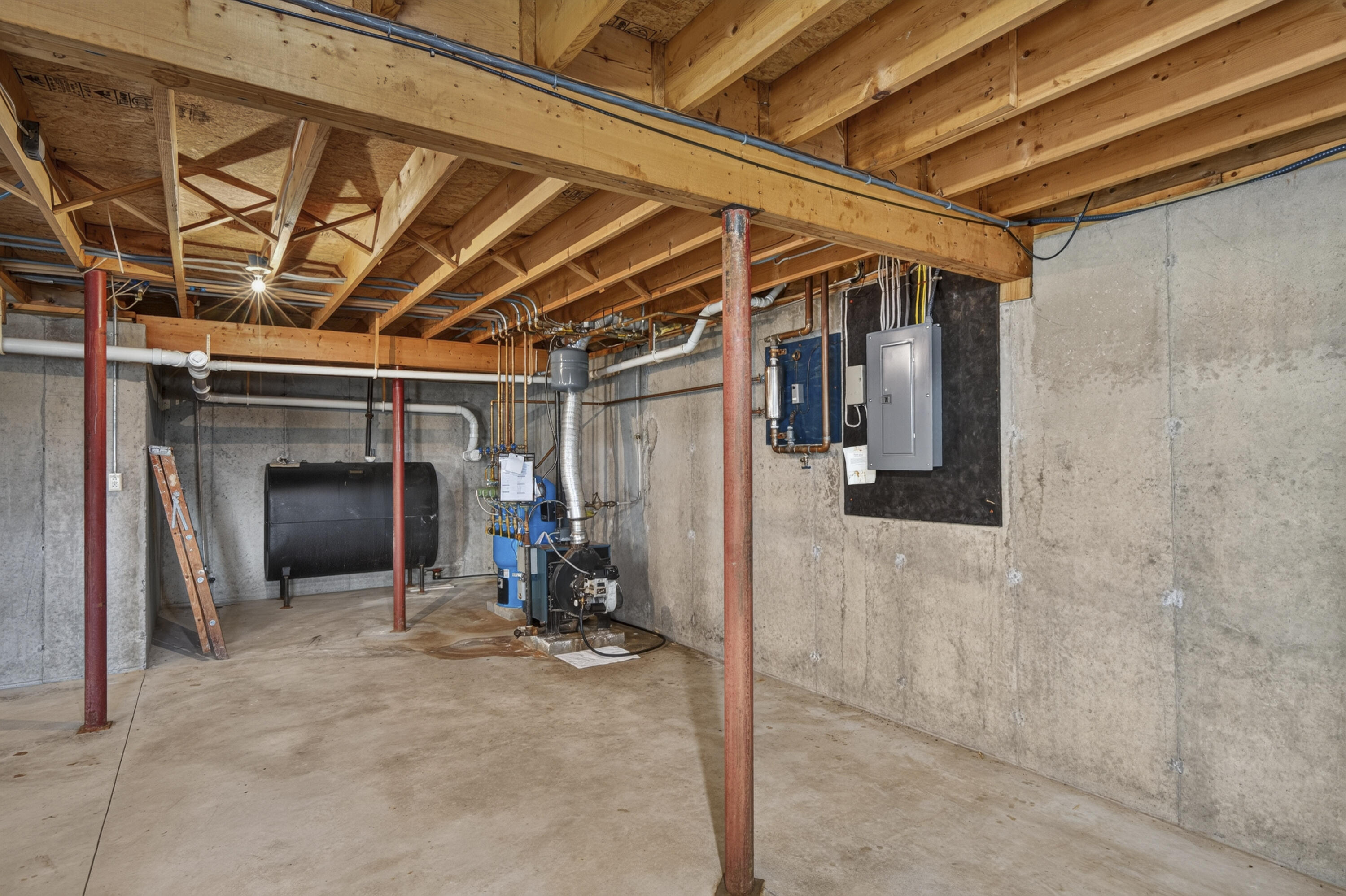 main property photo 49