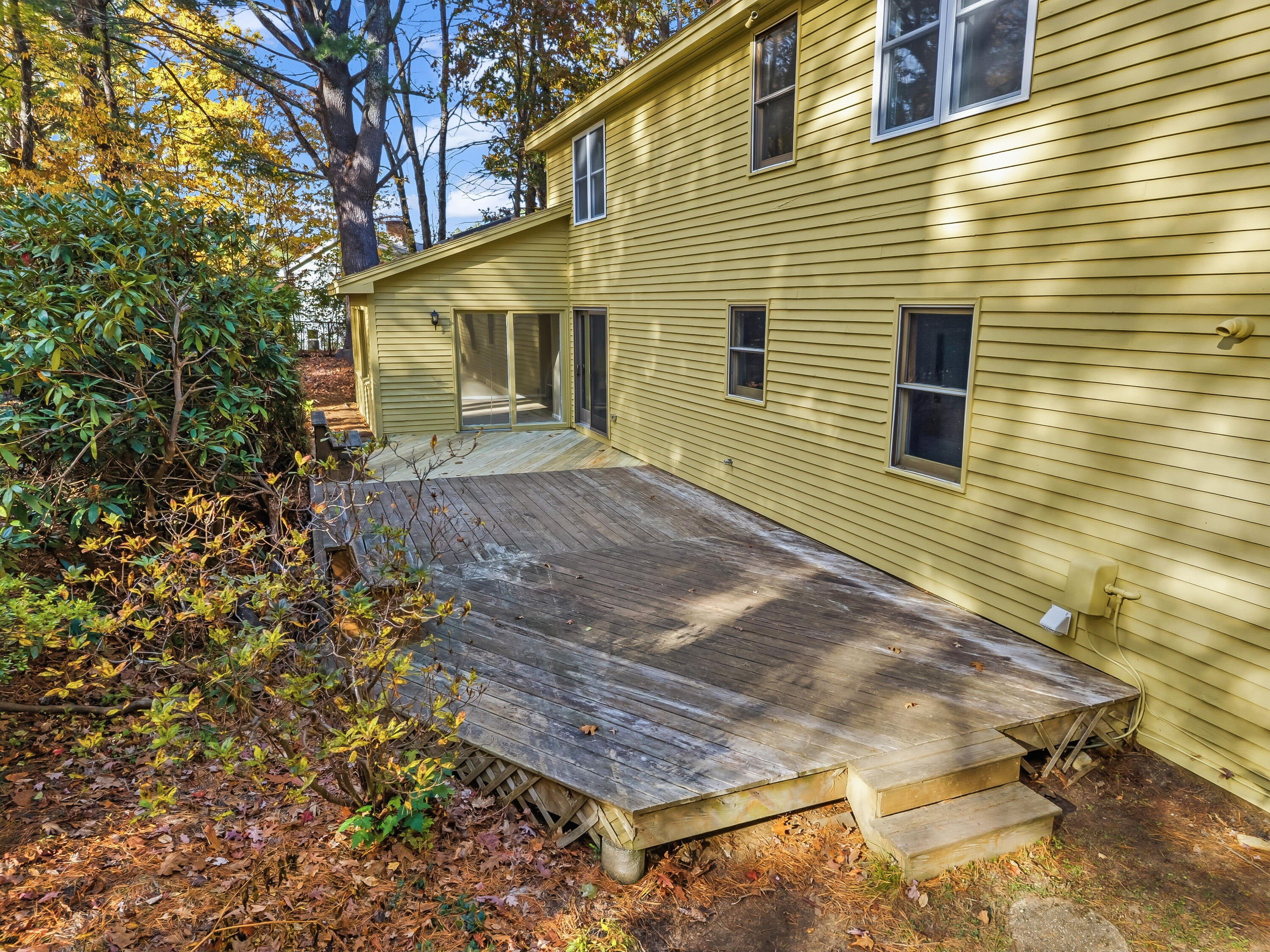 main property photo 45