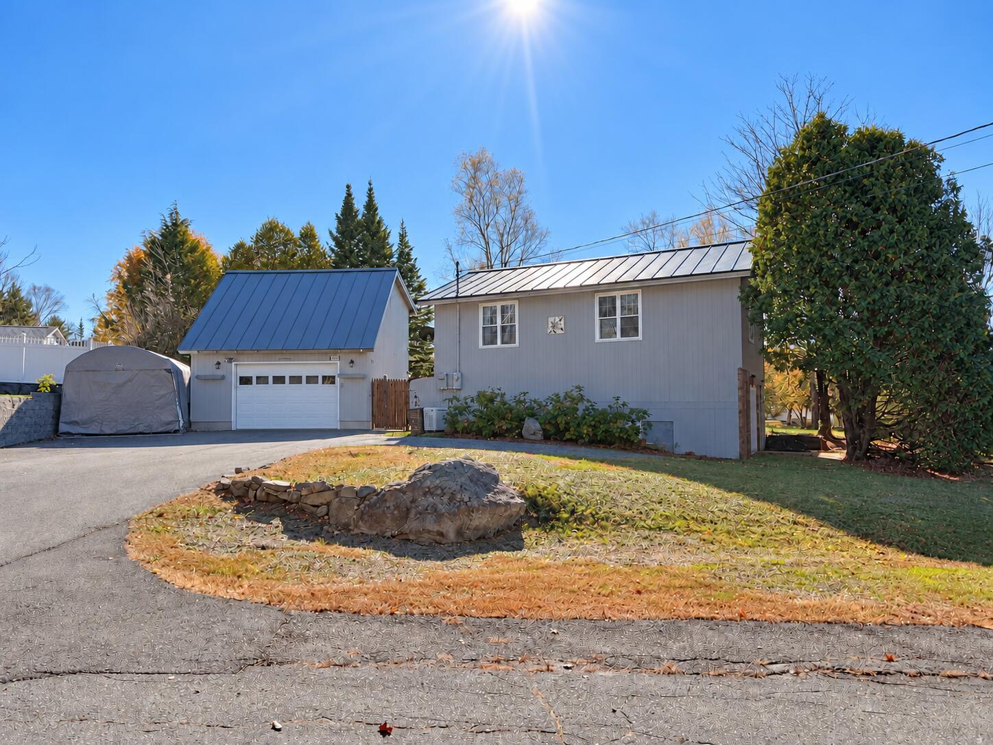 main property photo 0