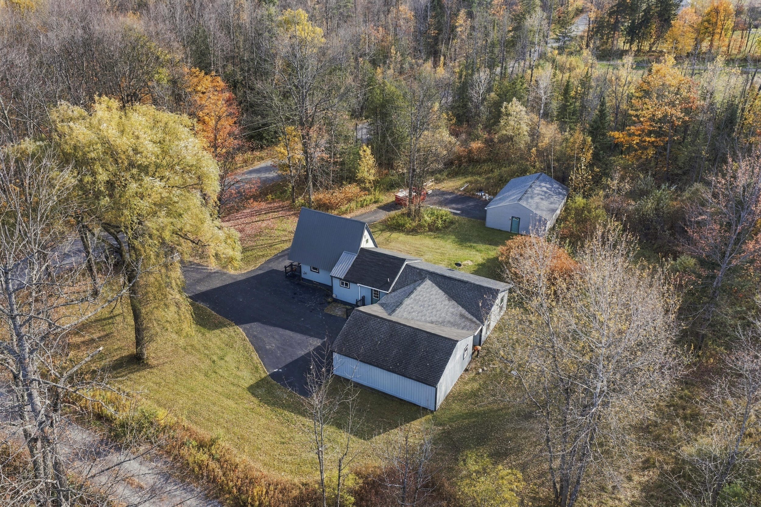 main property photo 45