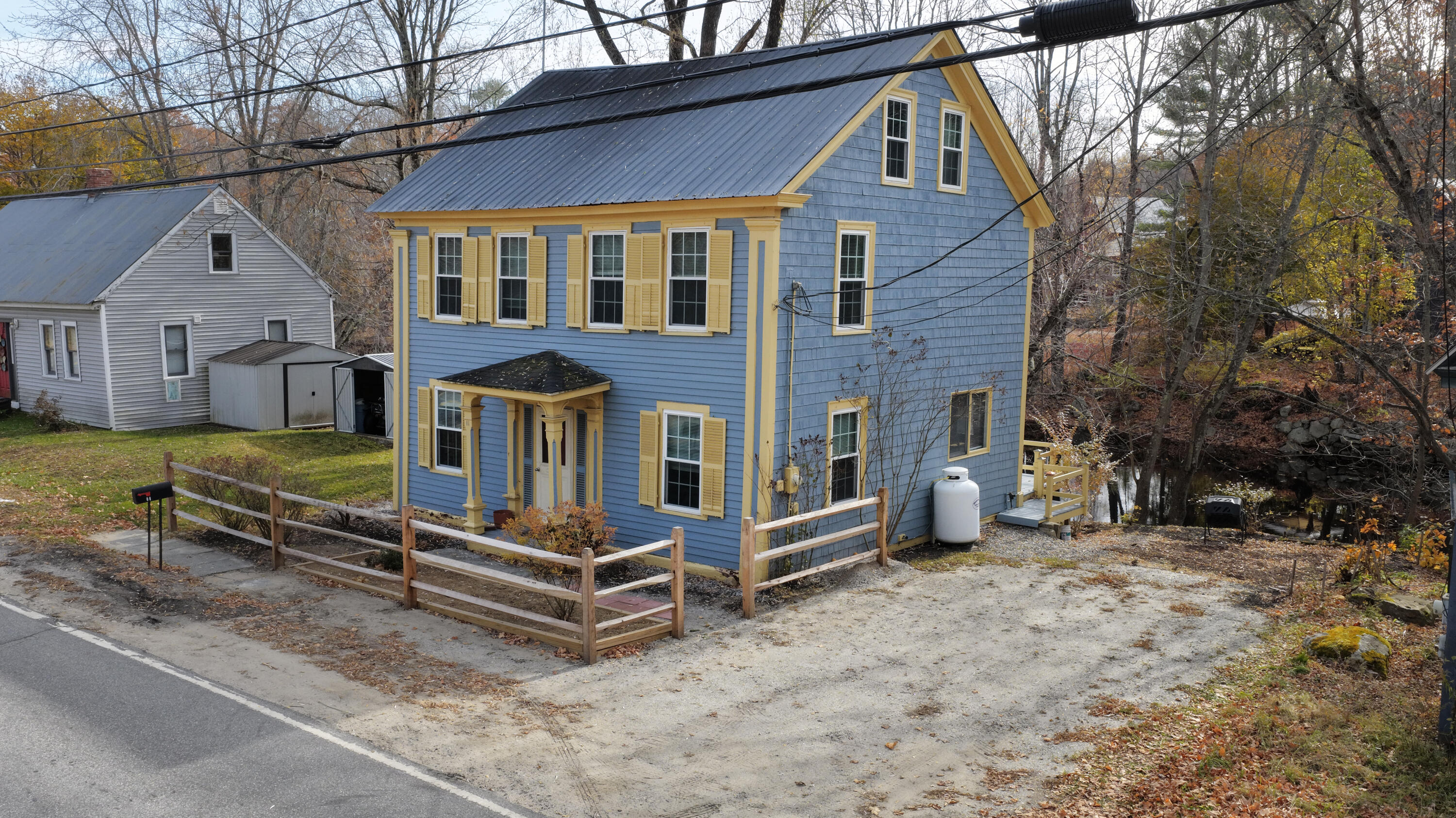 main property photo 0