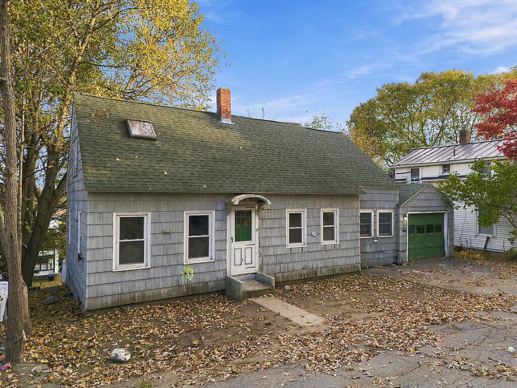 main property photo 31