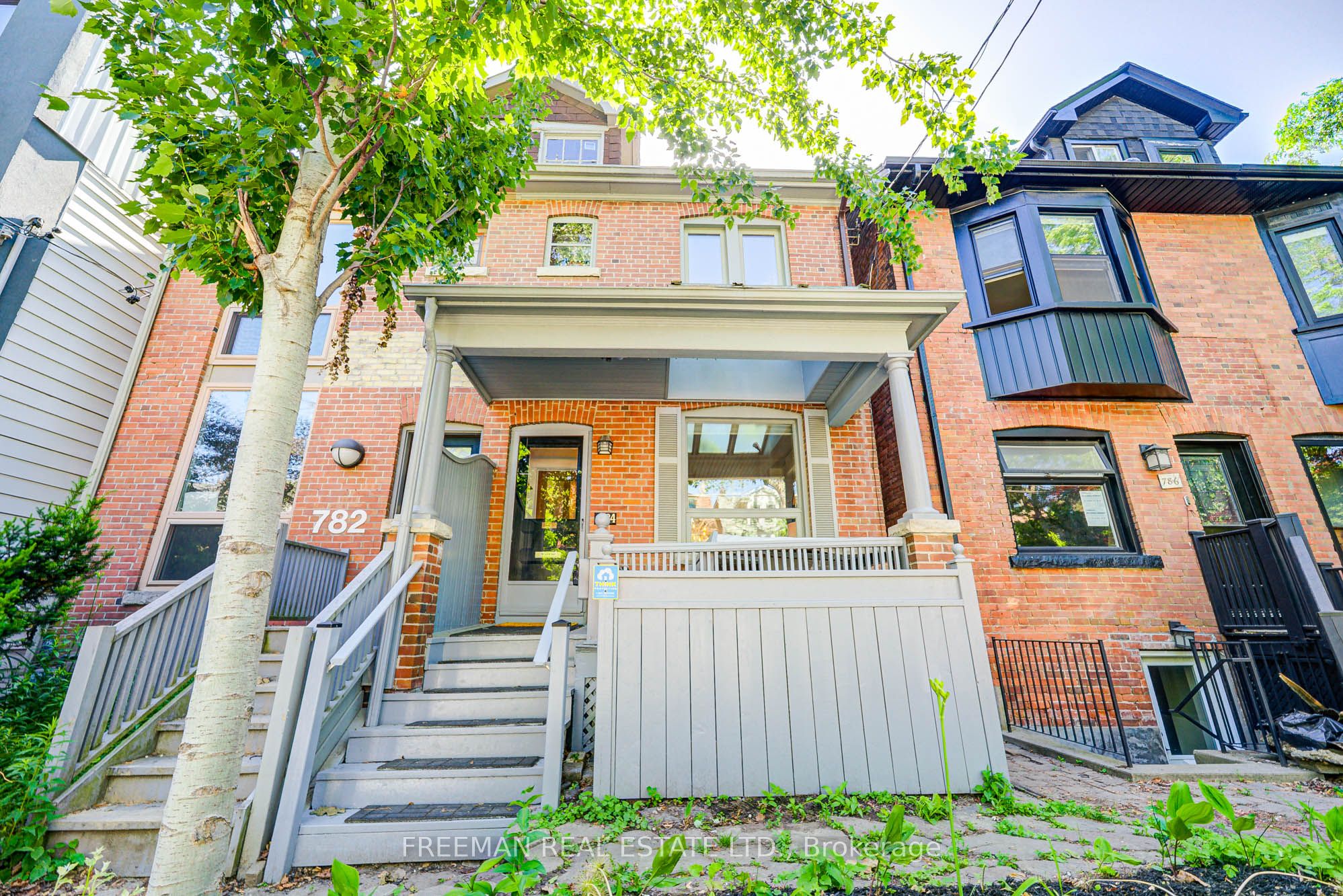 MLS® sold listing #C12244736 located at 784 Markham St
