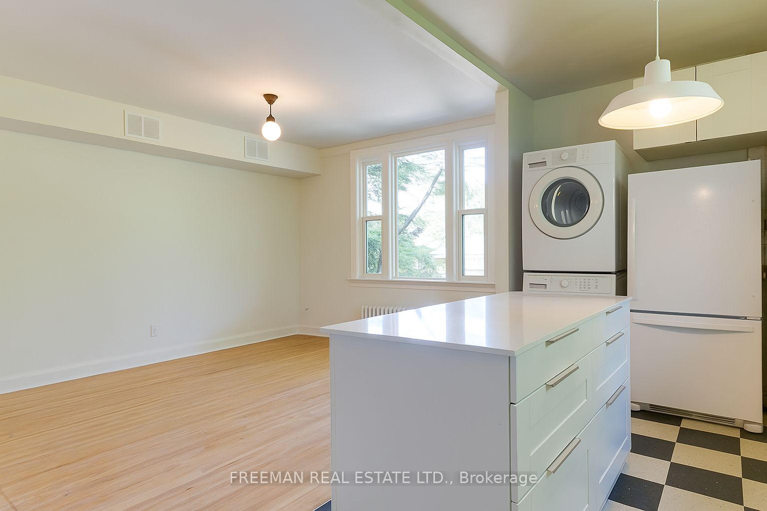 MLS® sold listing #C12530114 located at 62 Austin Terrace 3rd Floor