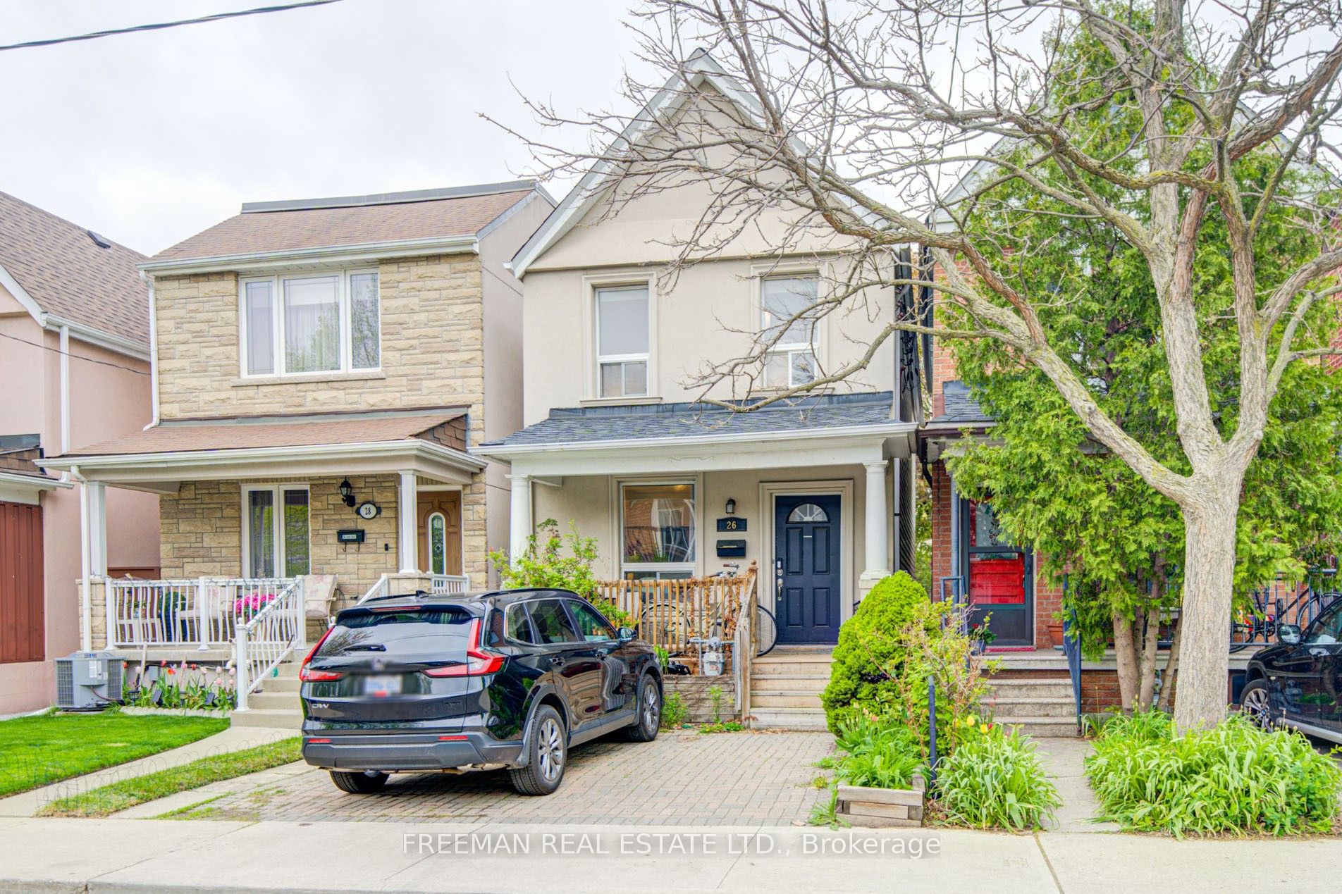 MLS® sold listing #W13134890 located at 26 Hallam St