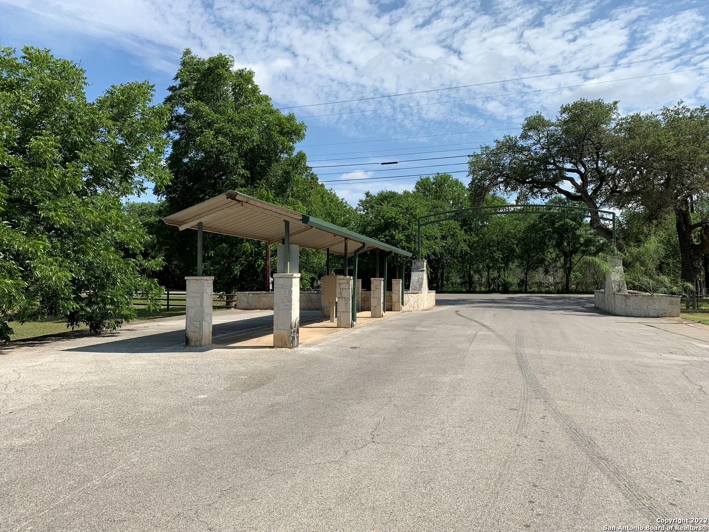 main property photo 17