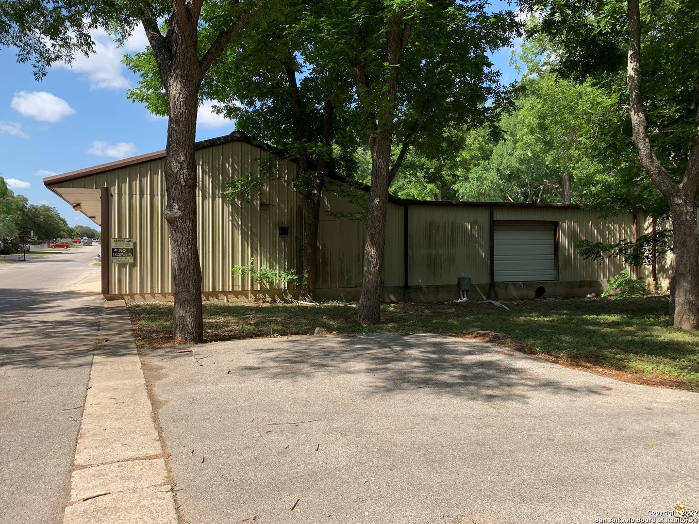 main property photo 20