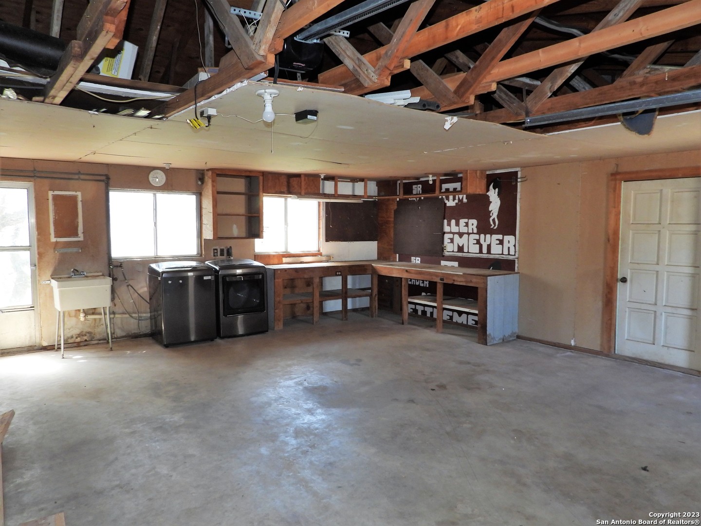 main property photo 42