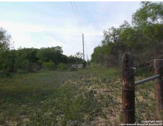 main property photo 10