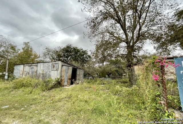 main property photo 7
