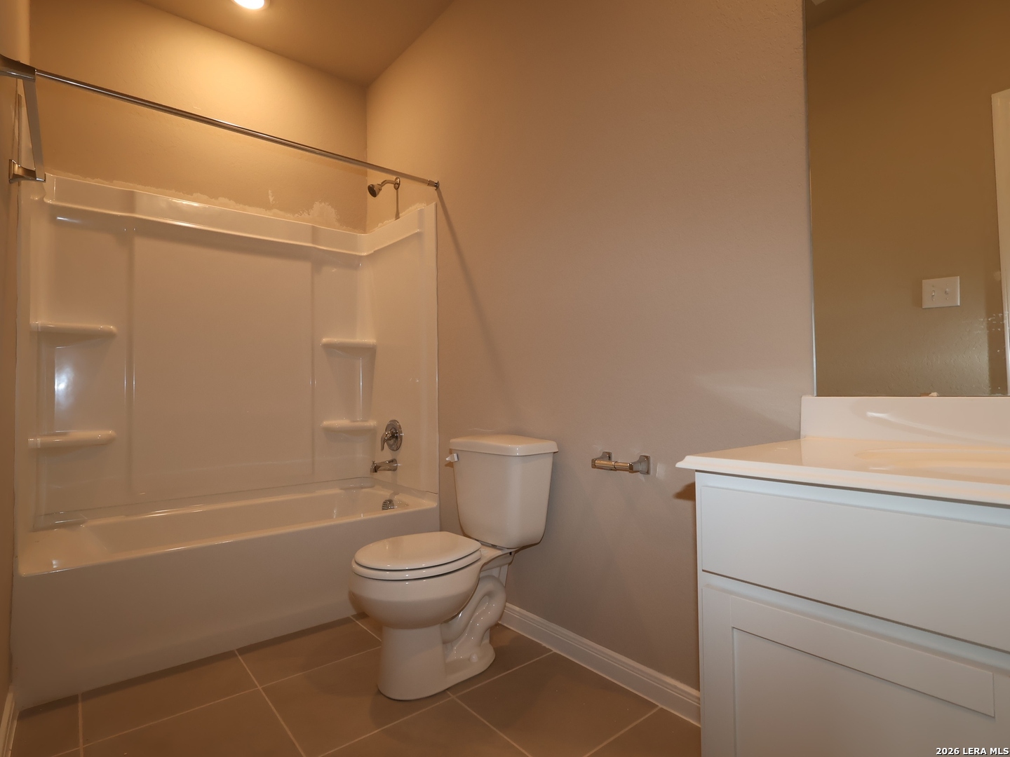 property viewer photo 15