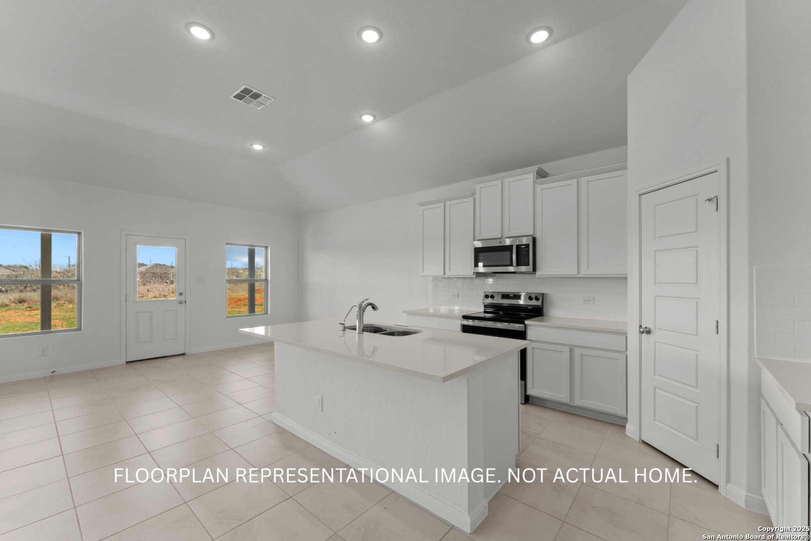 property viewer photo 19