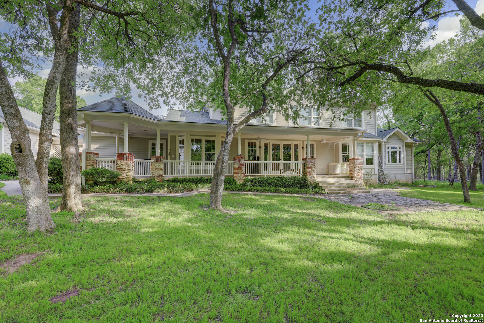 main property photo 26
