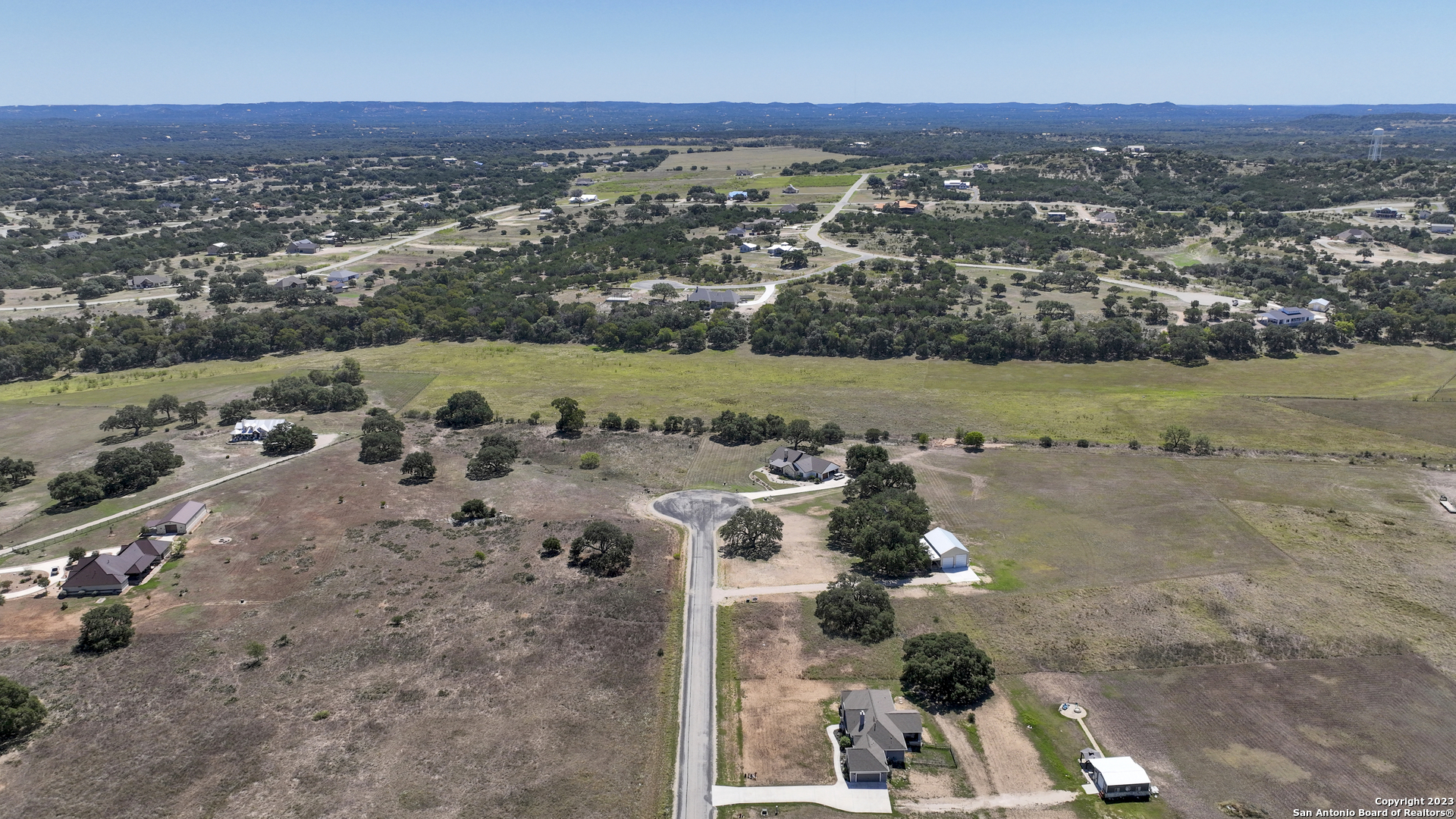main property photo 17