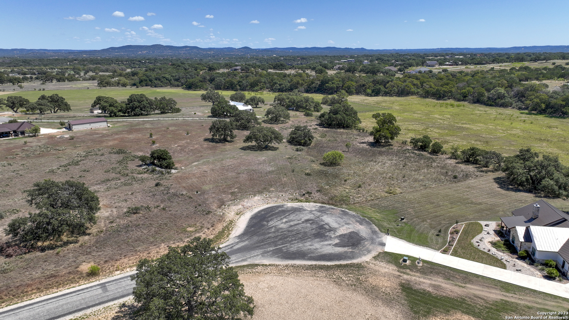 main property photo 24