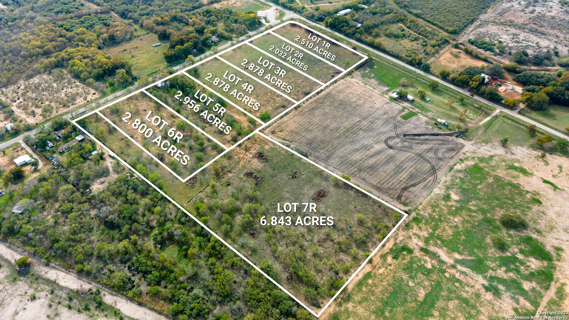 main property photo 3