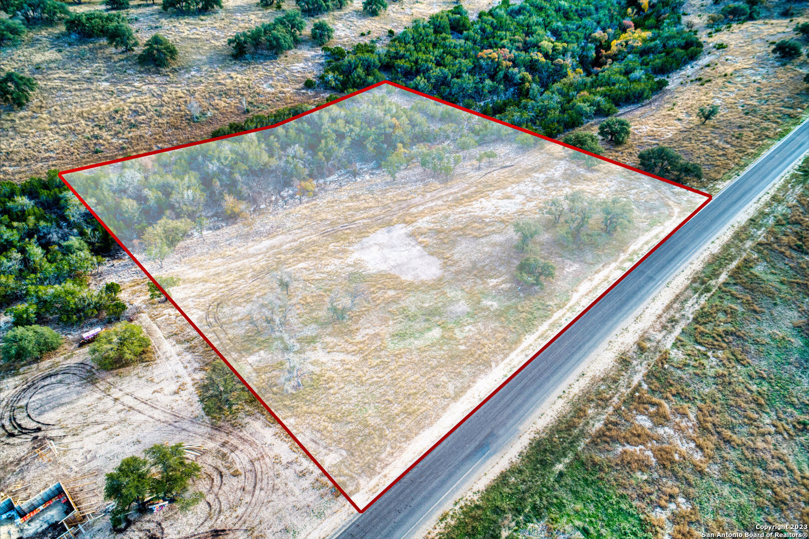 main property photo 8