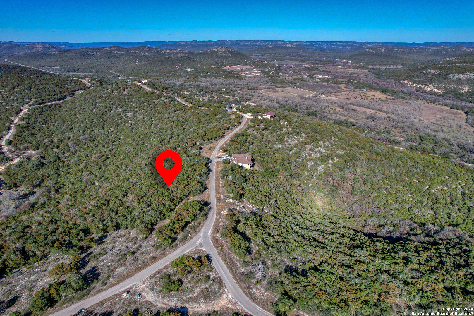 main property photo 28