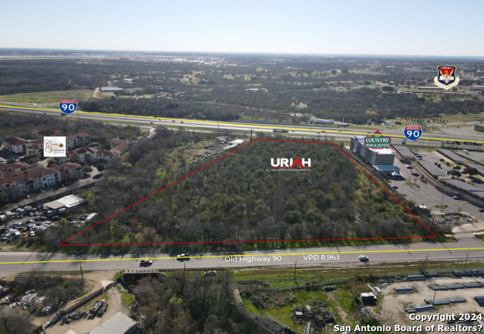 main property photo 3