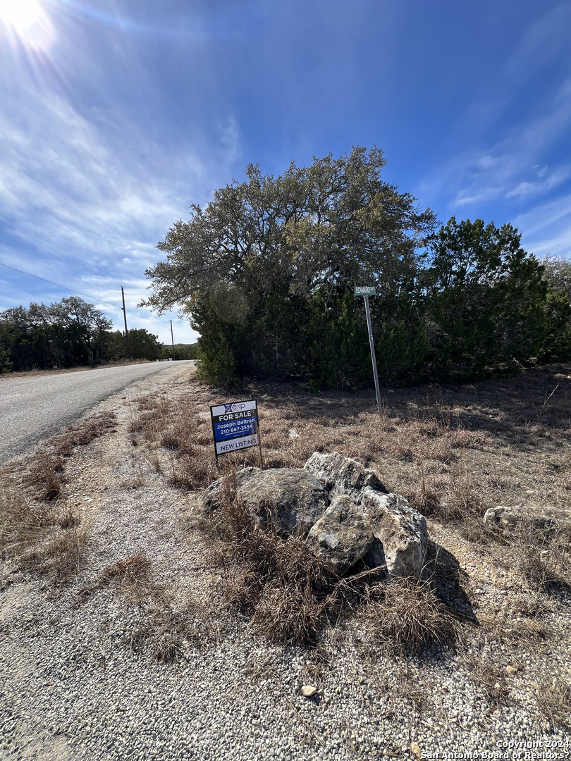 main property photo 3