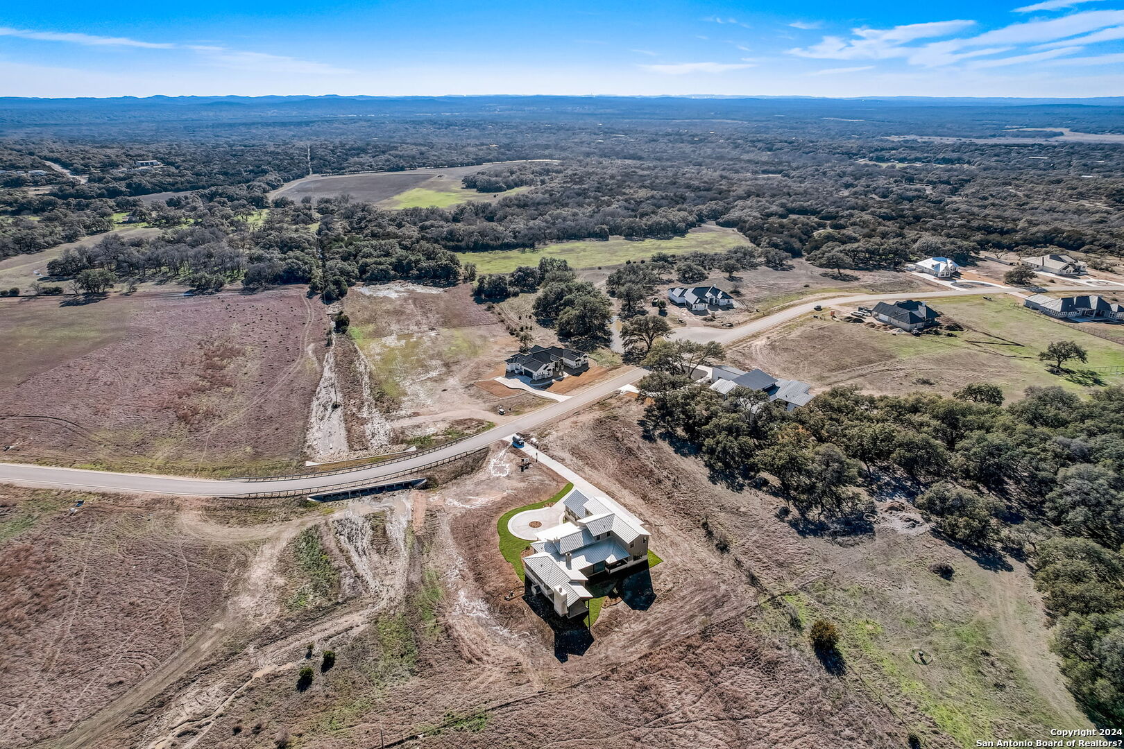 main property photo 29